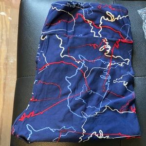 Tall and curvy America LuLaRoe Leggings